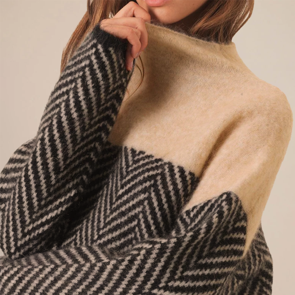 Adelie | Comfortable Soft Turtleneck